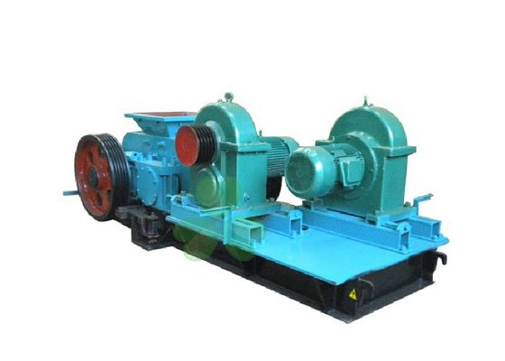 China Máquina do triturador de rolo de quatro dentes, carvão que esmaga o equipamento 44 quilowatts do poder fornecedor