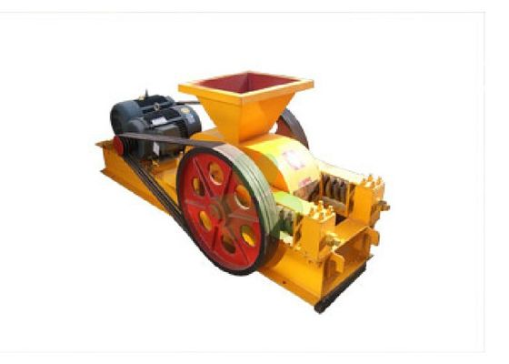 China Triturador do rolo do dobro da eficiência elevada, máquina móvel do triturador do rolo da maxila fornecedor